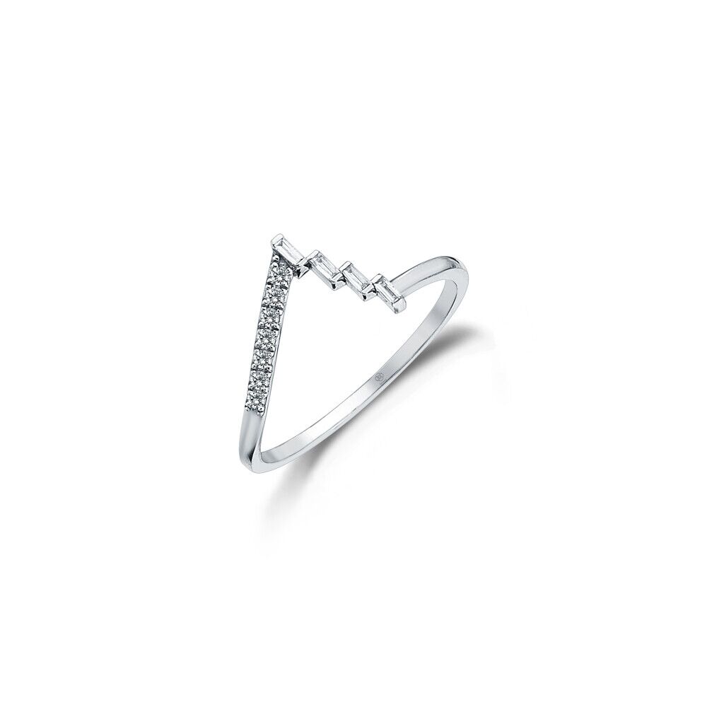 Pyramid Diamond Ring - Üsküplü