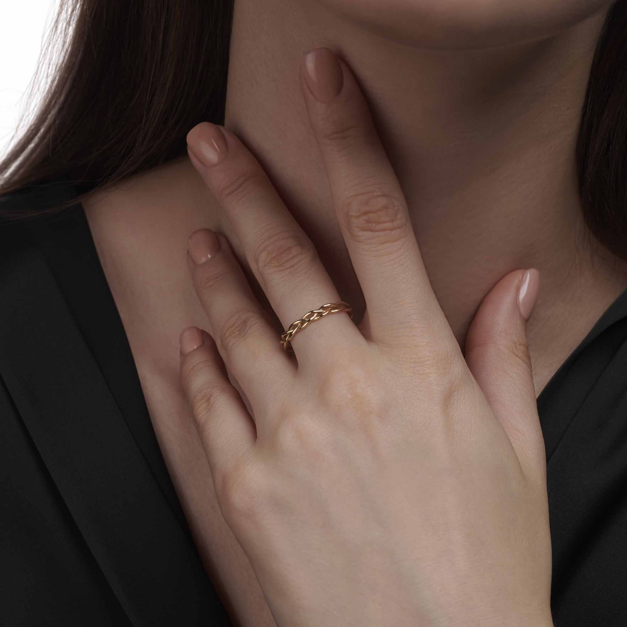 Twisted Tiny Ring - Üsküplü